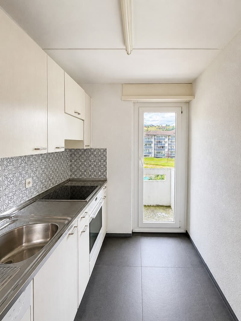 Helle 2-Zimmer-Wohnung in Zürich befristet bis (31.10.2027) (2)