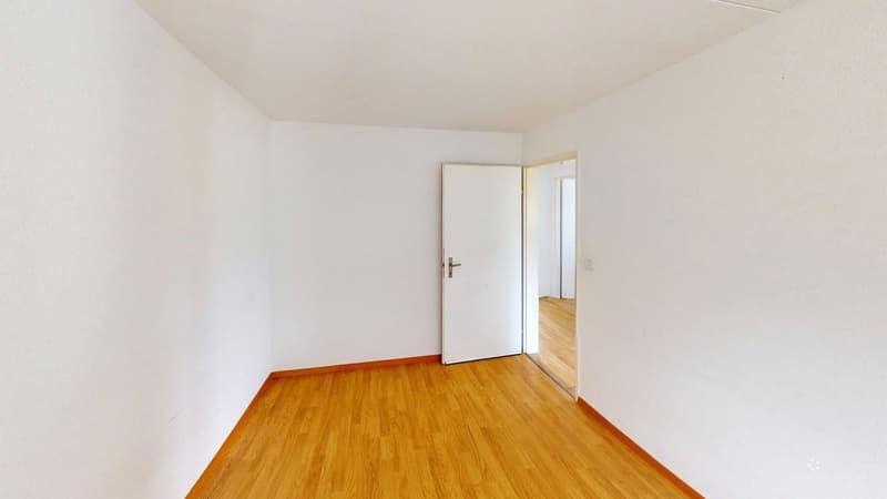4-Zimmer-Wohnung mit viel Platz & idealer Lage in Schmerikon - Befristet bis zum 30.06.2027 (9)