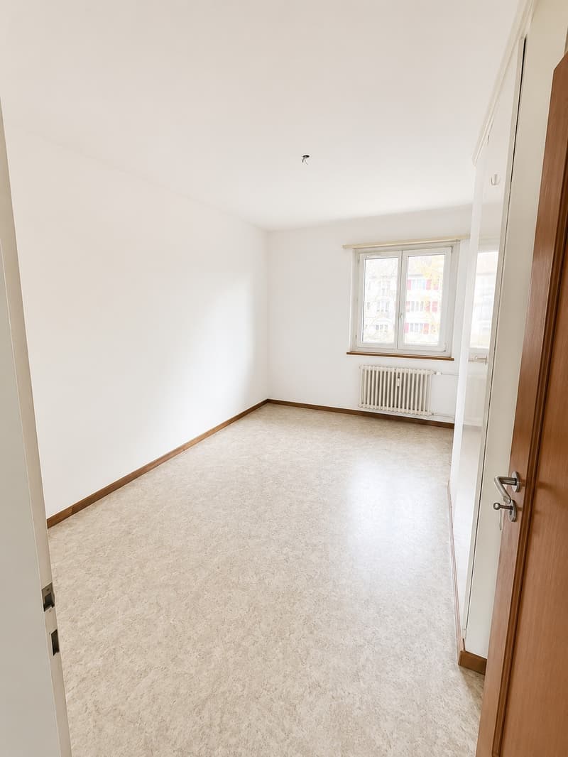 4-Zimmer-Wohnung direkt beim Thunersee befristet bis 28.02.2027 (2)