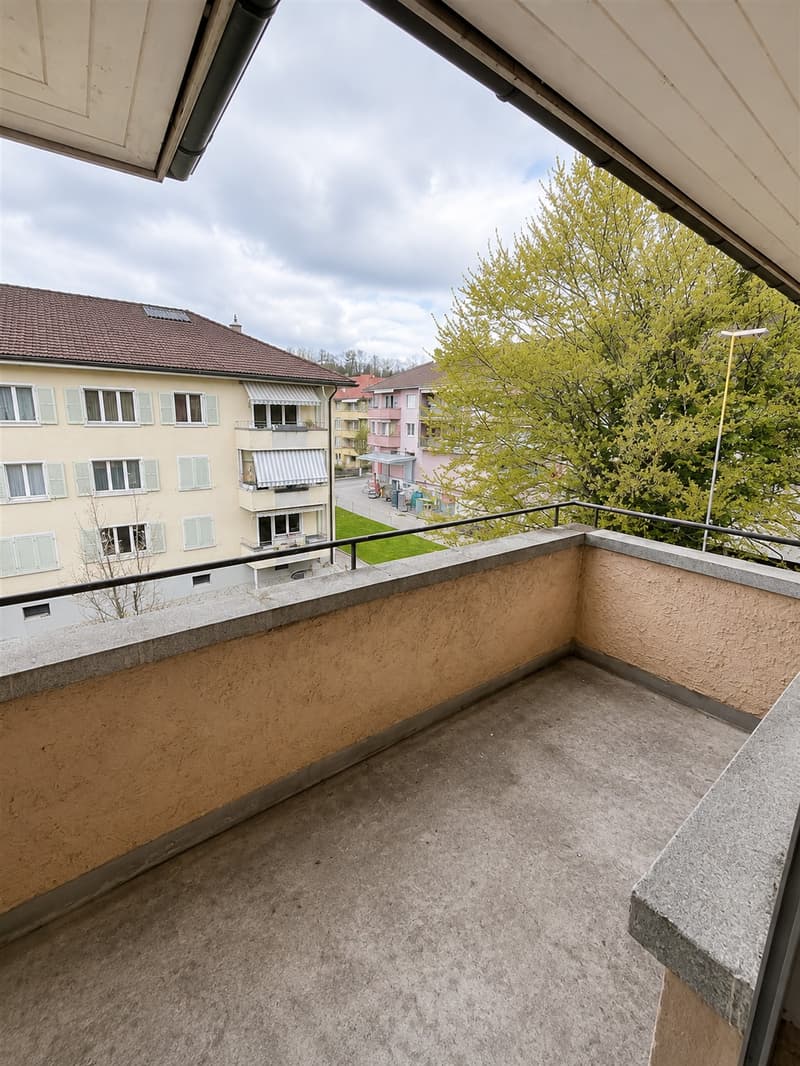 4-Zimmer-Wohnung direkt beim Thunersee befristet bis 30.09.2027 (7)