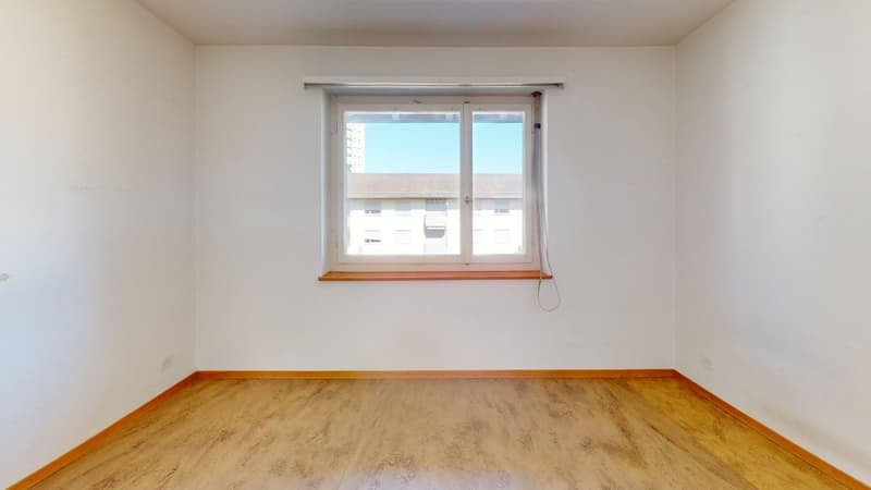 Charmante 4-Zimmer-Wohnung in Zürich Seebach befristet bis 31.03.2027 (2)
