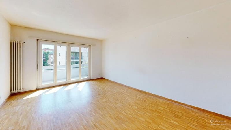 Zentrale 3-Zimmer-Wohnung in Uster (Befristung bis 30.09.2027) (2)
