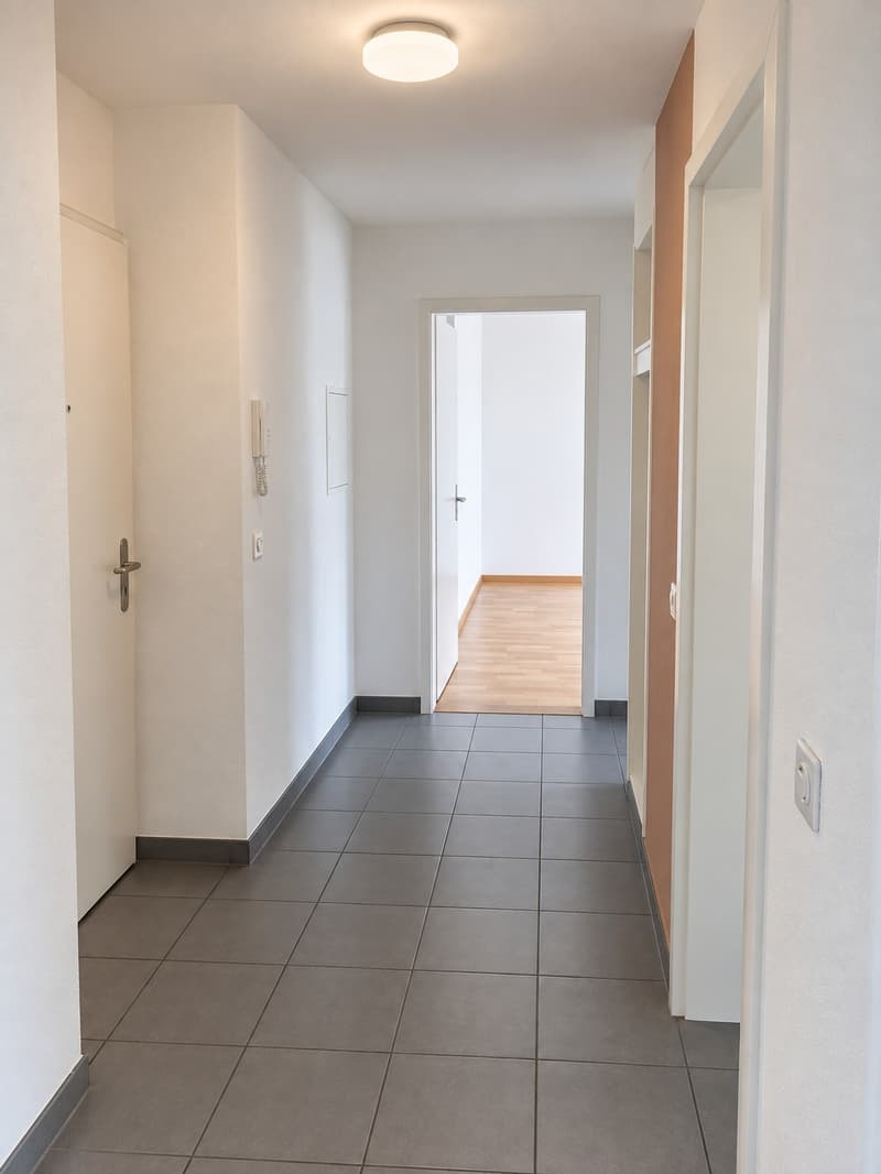 Möbliertes WG-Zimmer in Bülach einziehen & wohlfühlen (3)