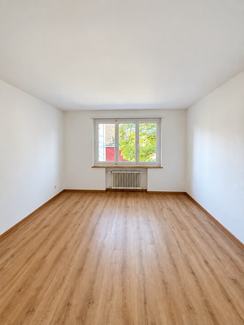 Zentrale 2-Zimmer-Wohnung in Zürich-Höngg (BEFRISTET) stadtnah und naturnah wohnen (1)