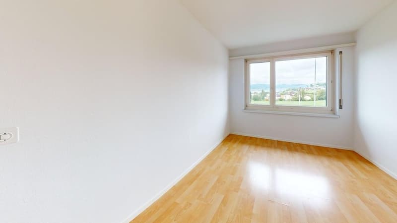 Helle 4-Zimmer-Wohnung im 2. OG ruhig wohnen in Uetikon am See | BEFRISTET (8)