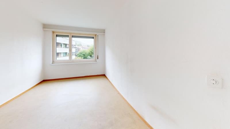 Helle 4-Zimmer-Wohnung im 1. OG ruhig wohnen in Uetikon am See | BEFRISTET (2)