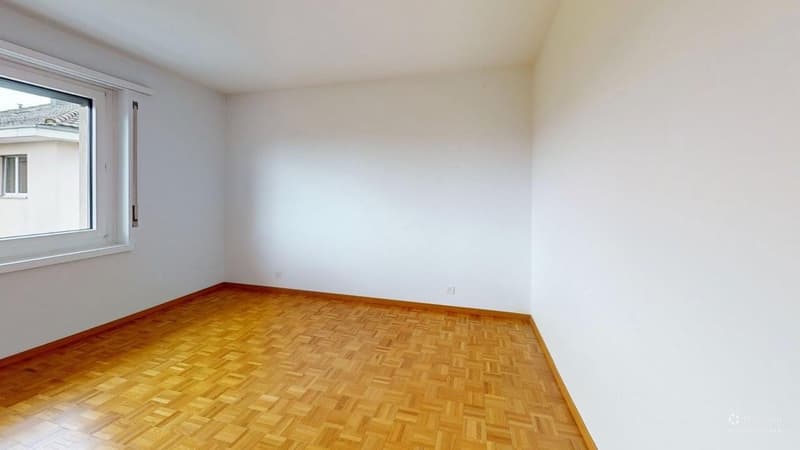 Helle 3-Zimmer-Wohnung im 2. OG ruhig wohnen in Uetikon am See | BEFRISTET (4)