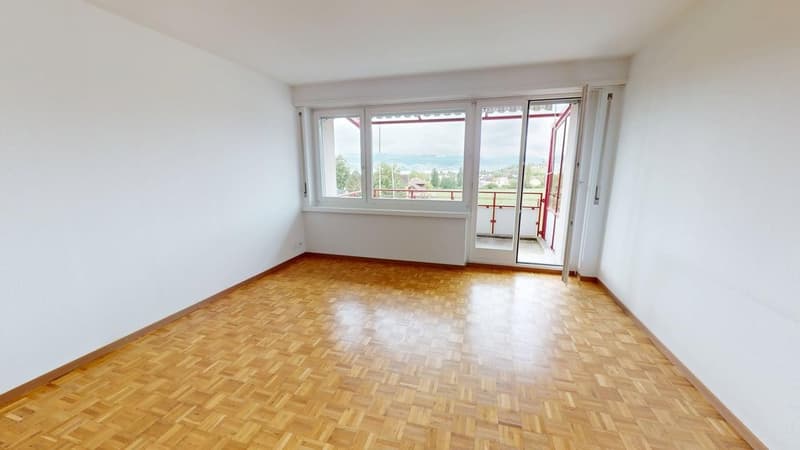 Helle 3-Zimmer-Wohnung im 2. OG ruhig wohnen in Uetikon am See | BEFRISTET (2)