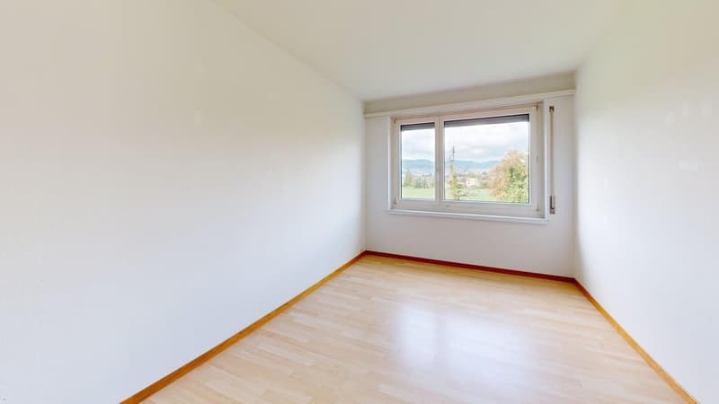 Helle 4-Zimmer-Wohnung im 1. OG  ruhig wohnen in Uetikon am See | BEFRISTET (11)