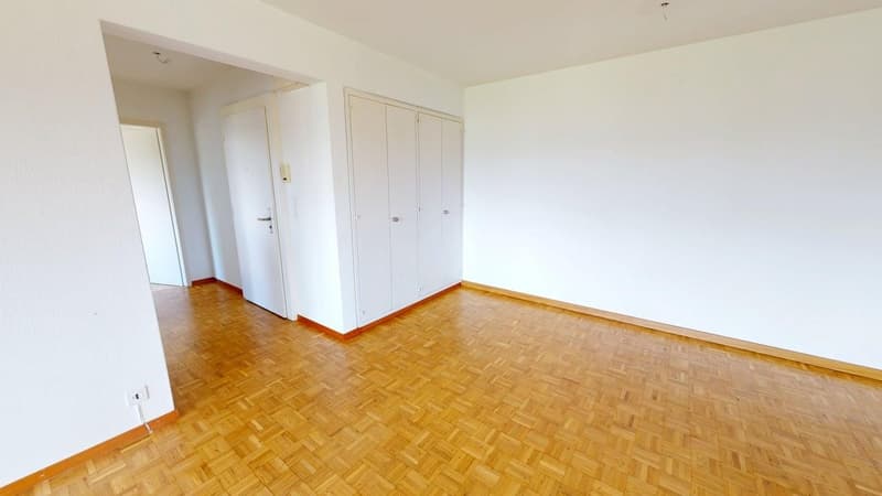 Helle 4-Zimmer-Wohnung im 1. OG  ruhig wohnen in Uetikon am See | BEFRISTET (5)