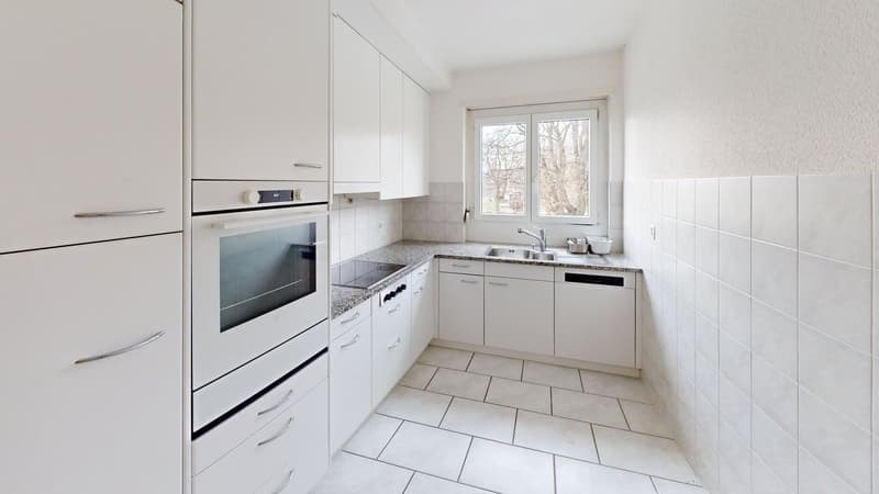 Helle und großzügige 5-Zimmer-Wohnung in Zollikon  befristet bis 04/2027 (3)