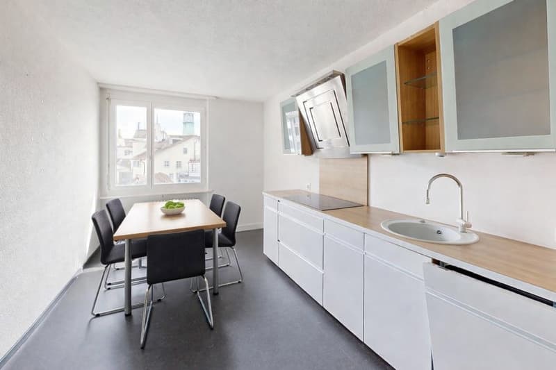Les images photoréalistes ainsi que le mobilier représenté sont présentés uniquement à titre dillustration. Les bureaux sont loués non meublés.