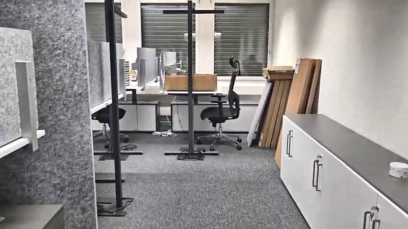 🏢 Modern Coworking Workspace | CHF 500/mo | Chamerstrasse 176 Zug | Available Now (4)