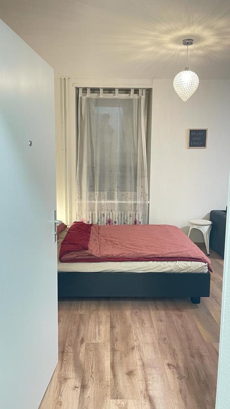 🏡Fully Furnished Studio Room Apartment in Central Zürich Zone 10 - S1 (3)