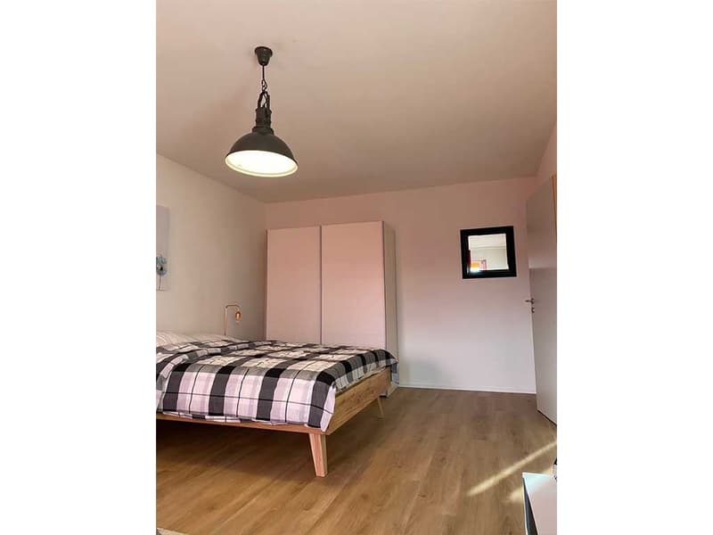 🏡 Fully Furnished 1.5-Room Apartment for Rent – Ueberlandstrasse, 8051 Zürich (3)