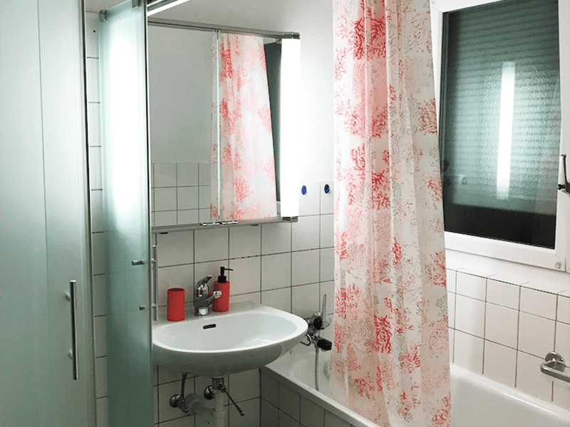 ✨Furnished 3.5-Room Apartment with Balcony and Beautiful Views in Wallisellen (12)
