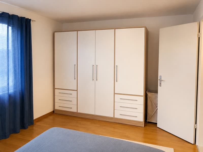 💎Charming Furnished 2.5-Room Apartment with Balcony and Beautiful Views in Adliswil (6)