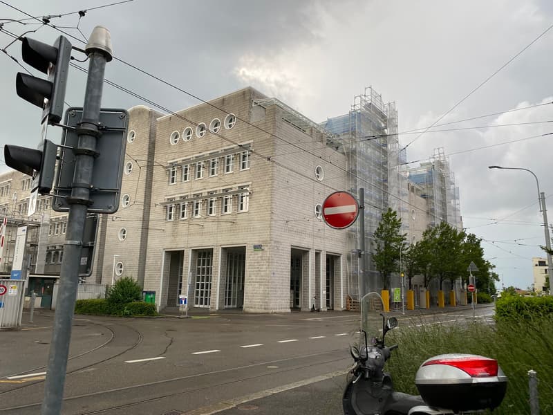 🌟 Cozy 1.5-Room Studio Apartment in Zürich Oerlikon (8)