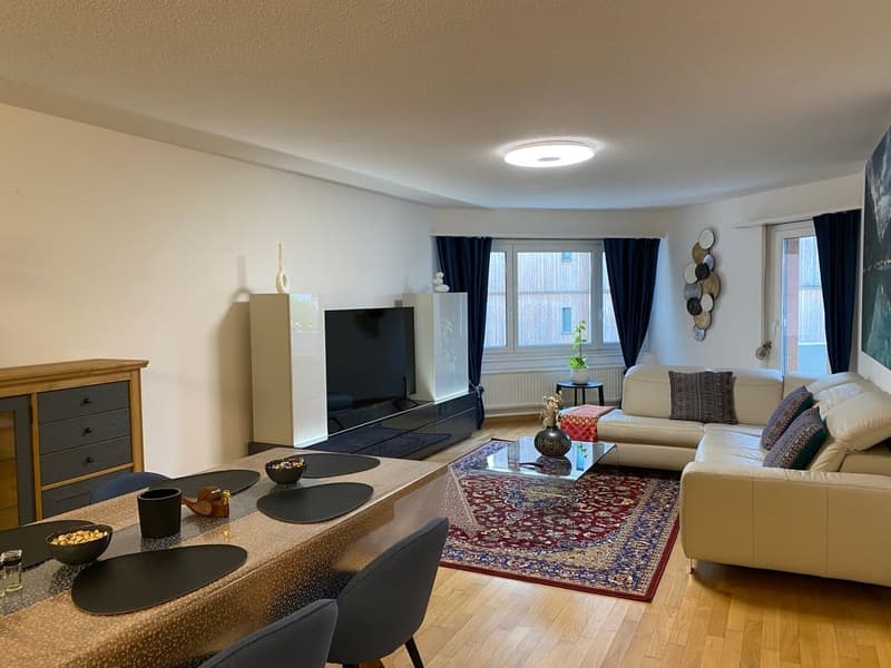 💎 Elegant Furnished 4.5-Room Home with a Beautiful Balcony in Seebach (23)
