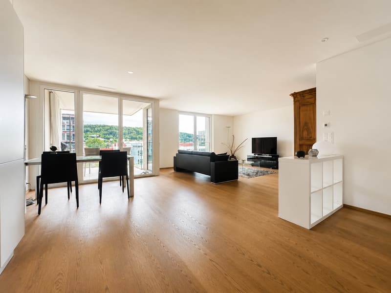 Moderne 3-Zimmer-Wohnung mit Balkon im 5. OG in Schlieren (5)