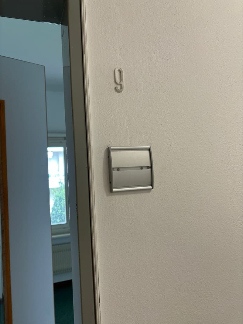 Bürofläche im Erdgeschoss an zentraler Lage in Minusio (4)