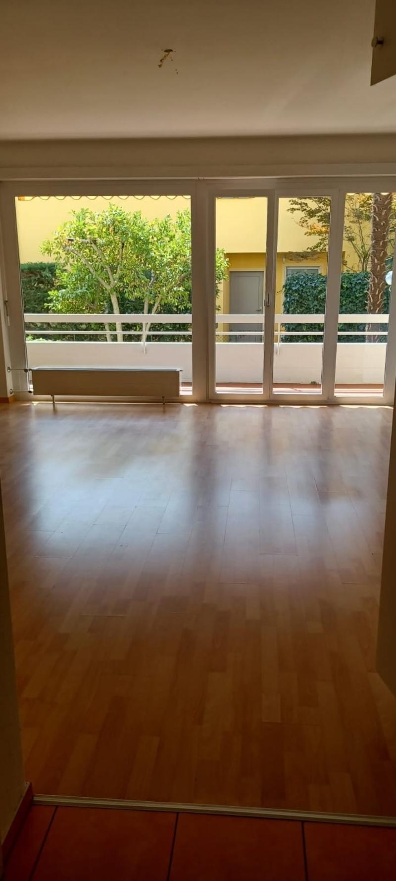 Gemütliche 1.5-Zimmer-Wohnung mit Balkon in Losone (8)