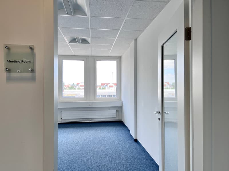 Ausgebaut und sofort verfügbar - Expansion möglich (12)