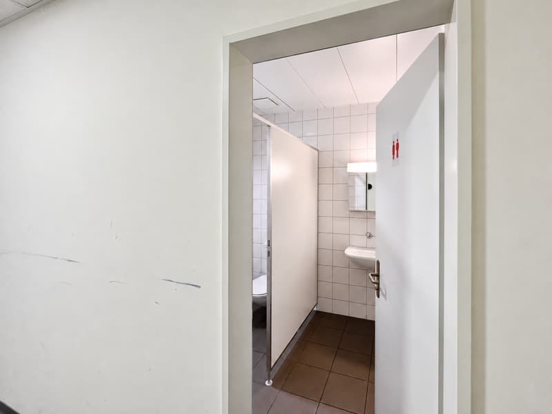 Einzugsbereit und zu tollen Einzugskonditionen (9)