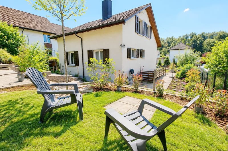 Charmantes EFH mit grossem Umschwung, Gartenhaus und Garage, an ruhiger Lage in Niederlenz (14)