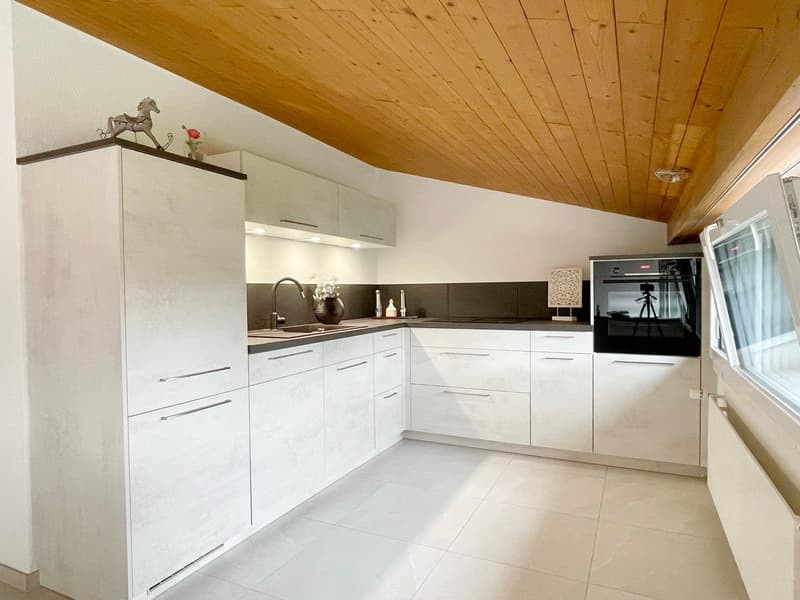 ruhige, 116m² 3.5 Zr. Wohnung inkl. Doppelgarage und Abstellplatz (5)