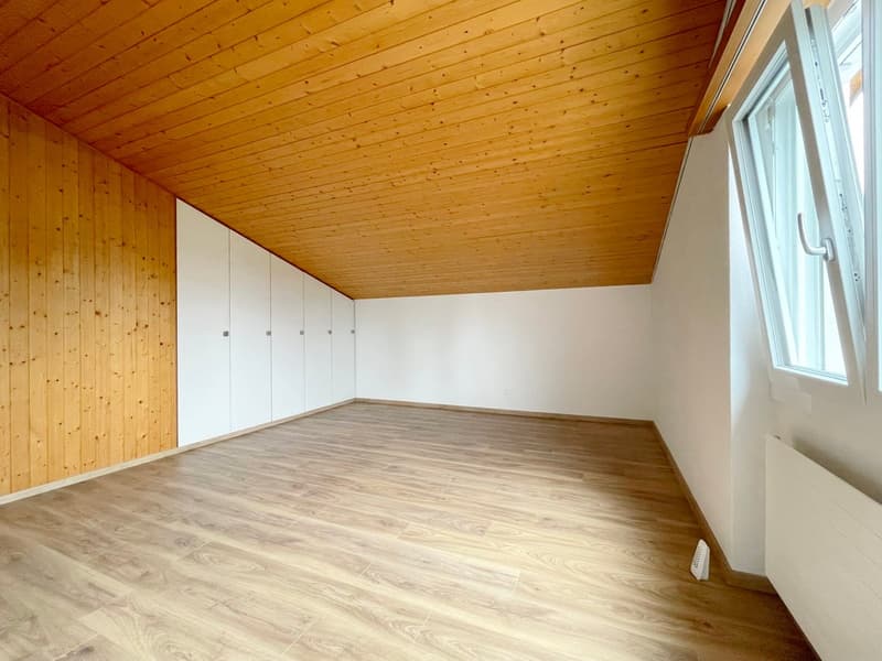 ruhige, 116m² 3.5 Zr. Wohnung inkl. Doppelgarage und Abstellplatz (14)