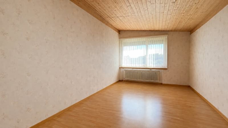 Freistehendes Einfamilienhaus mit Swimmingpool (17)