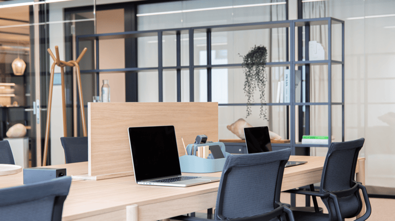 Single office (fully furnished including office management services) (3)
