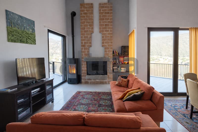 VILLA MODERNA IMPERDIBILE VISTA LAGO (5)
