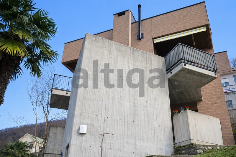 VILLA CON VISTA LAGO - RESIDENZA SECONDARIA (4)