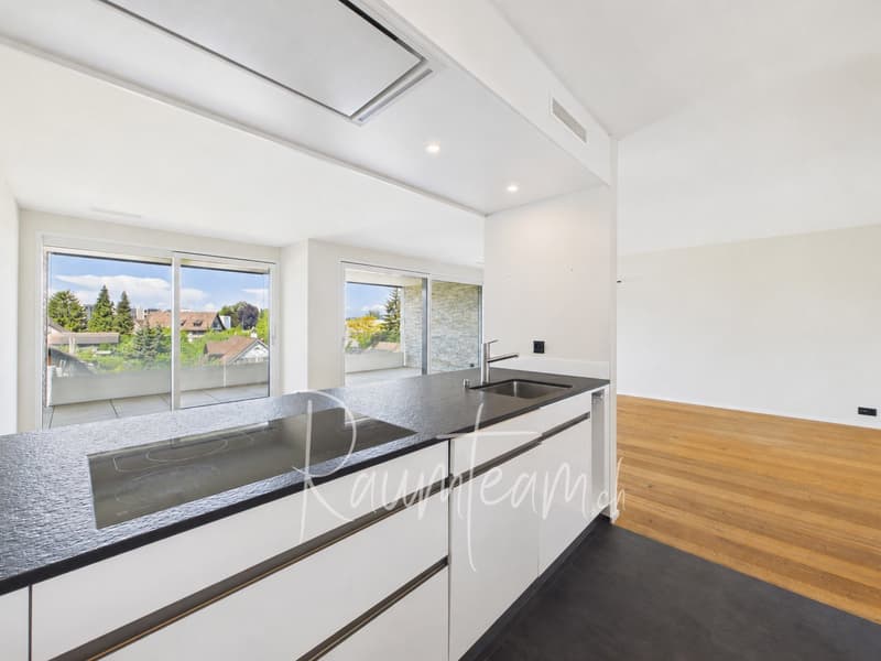 Stylische Wohnung mit Weitblick und top Ausstattung (3)