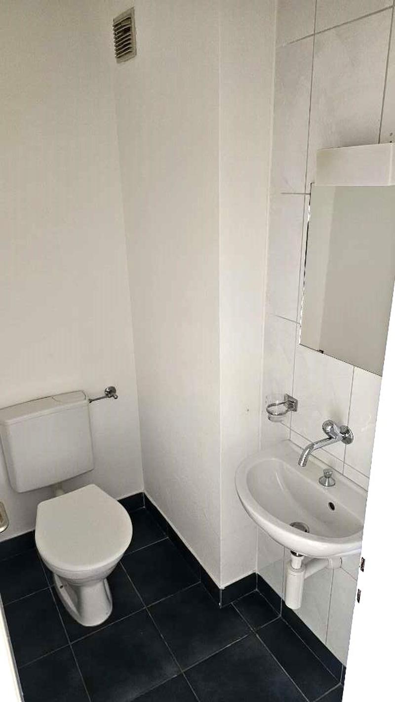 Charming 3.5 room apartment in Biel! (8)