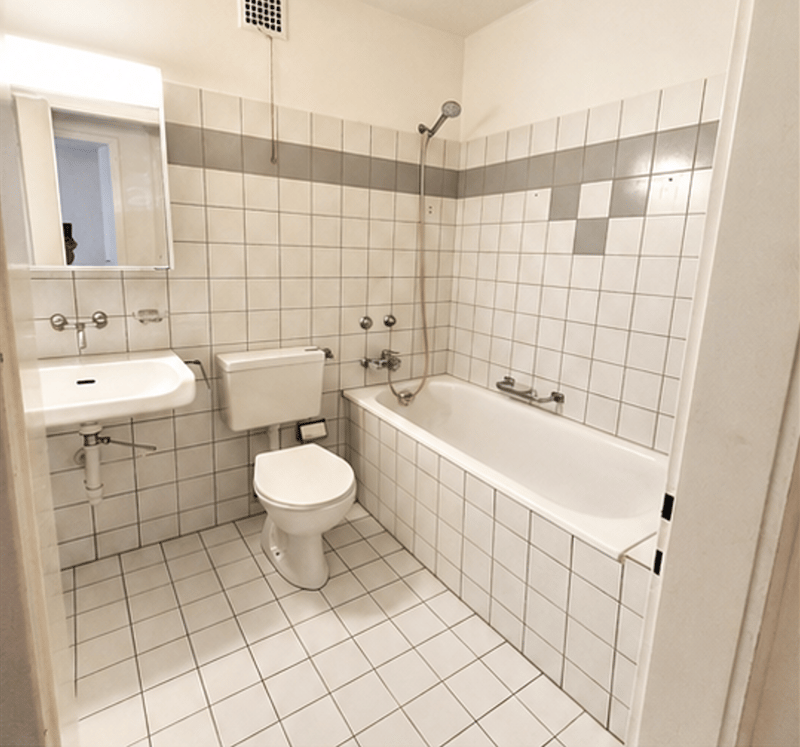 Angheneme 2 Zimmer Wohnung in Biel! (5)