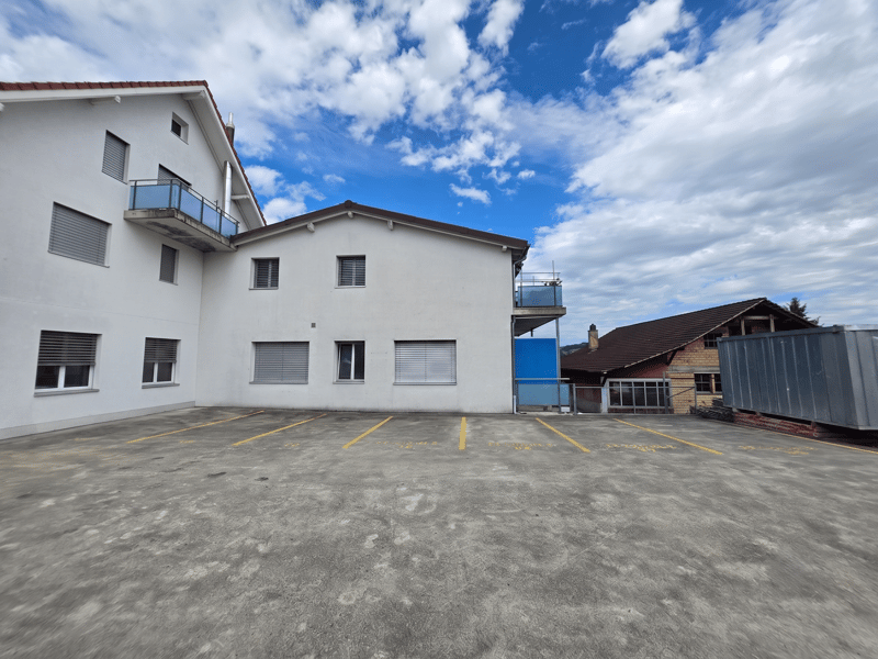 Parkplatz, 6222 Gunzwil (2)