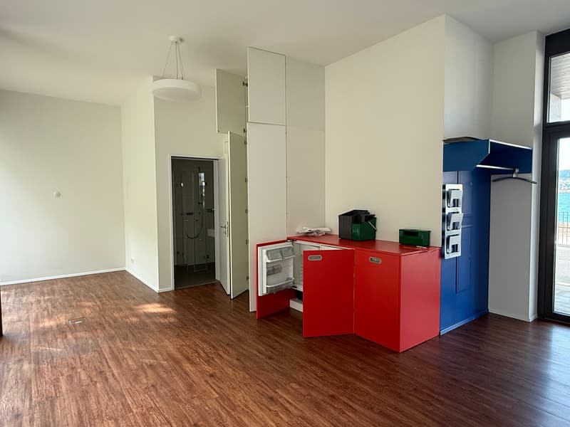 Modernes Büro oder Atelier mit Seeblick und nah zum Bahnhof (2)