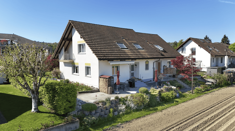 Rheinnahe Wohnidylle – Einfamilienhaus in Tägerwilen (2)