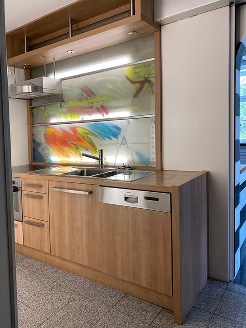 2 1/2 Zimmer Wohnung 108 m2 mit grosser Terrasse (11)