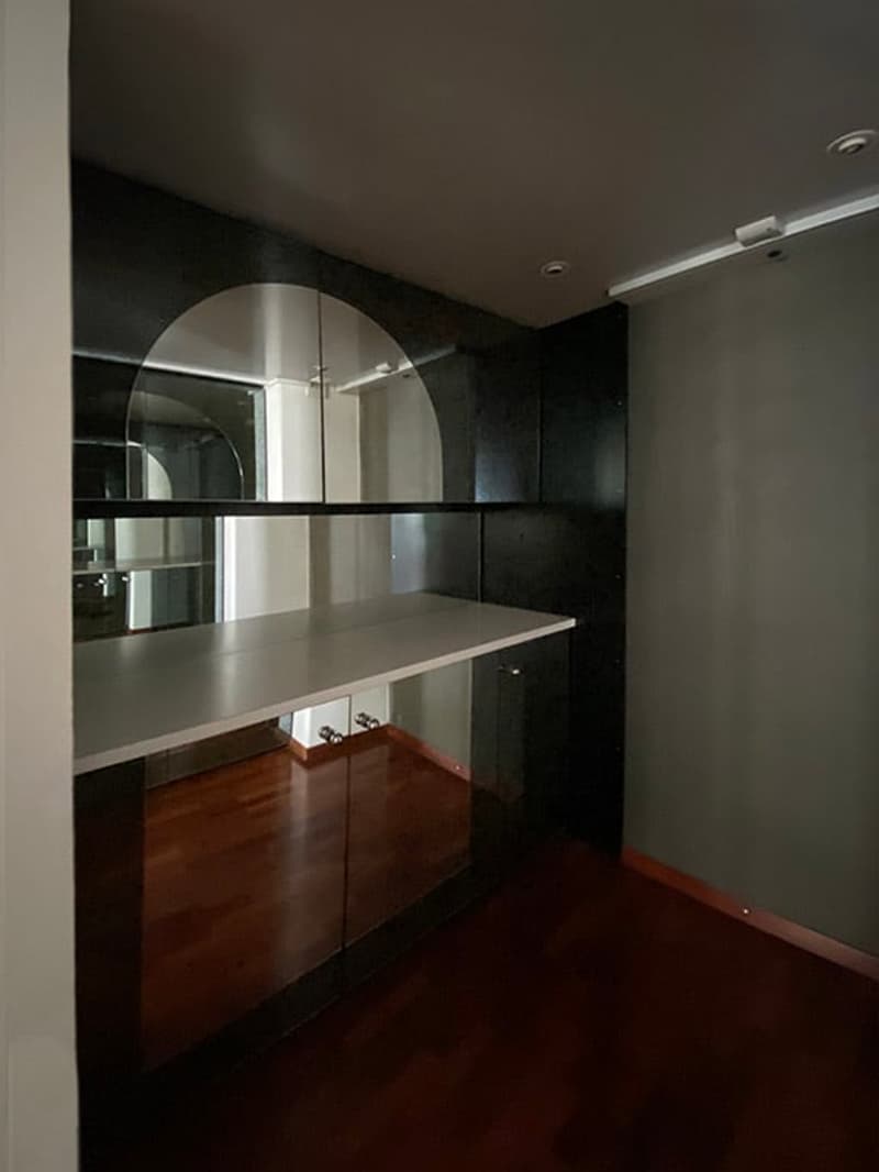 2 1/2 Zimmer Wohnung 108 m2 mit grosser Terrasse (8)