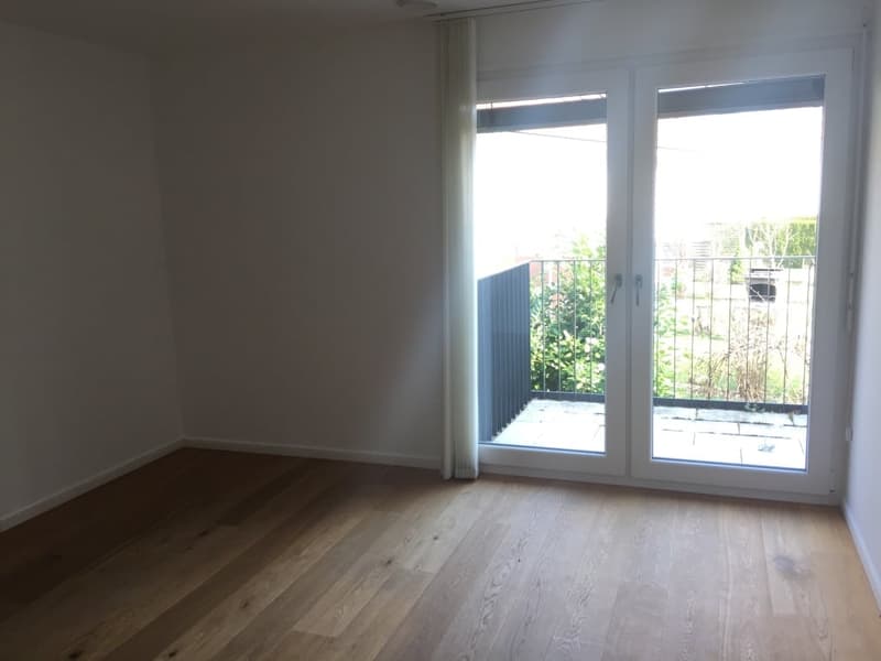 Schöne moderne Wohnung mit Garten im Zentrum von Magden (5)