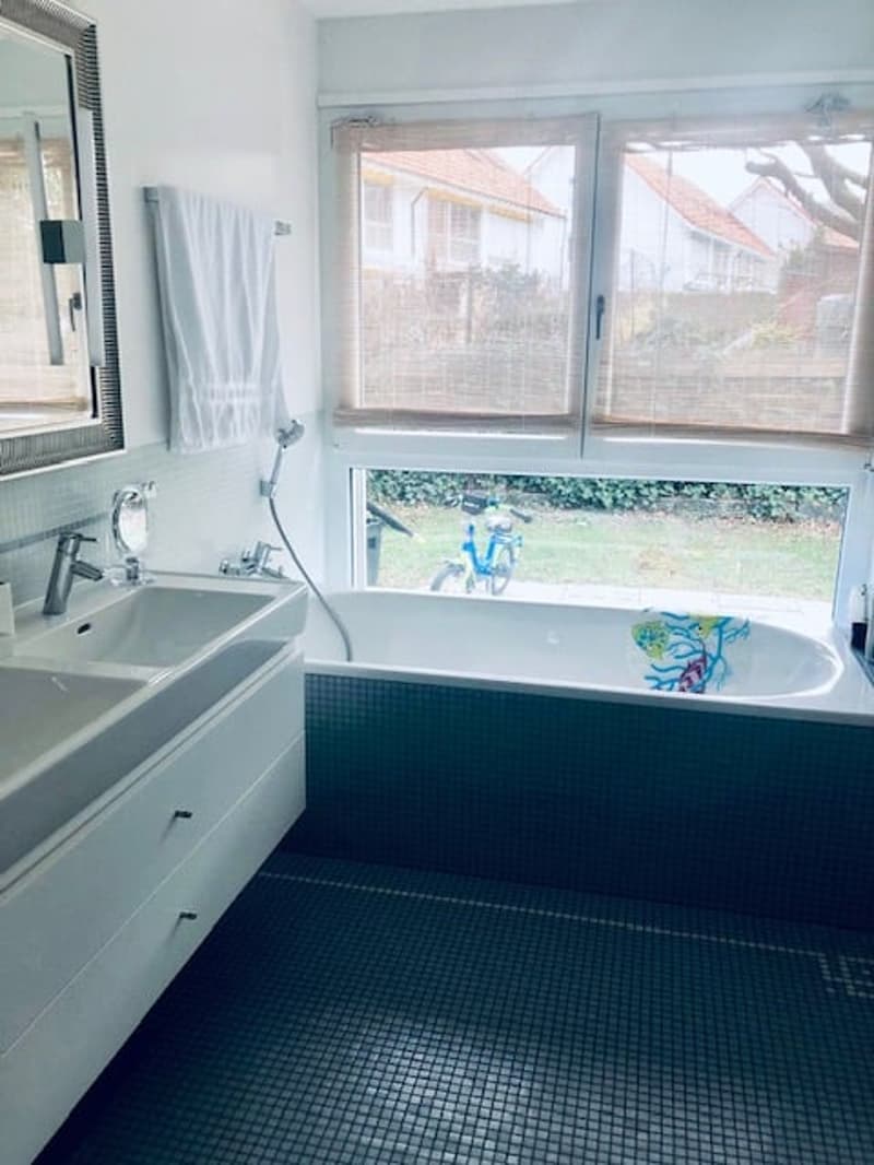 Schöne moderne Wohnung mit Garten im Zentrum von Magden (6)