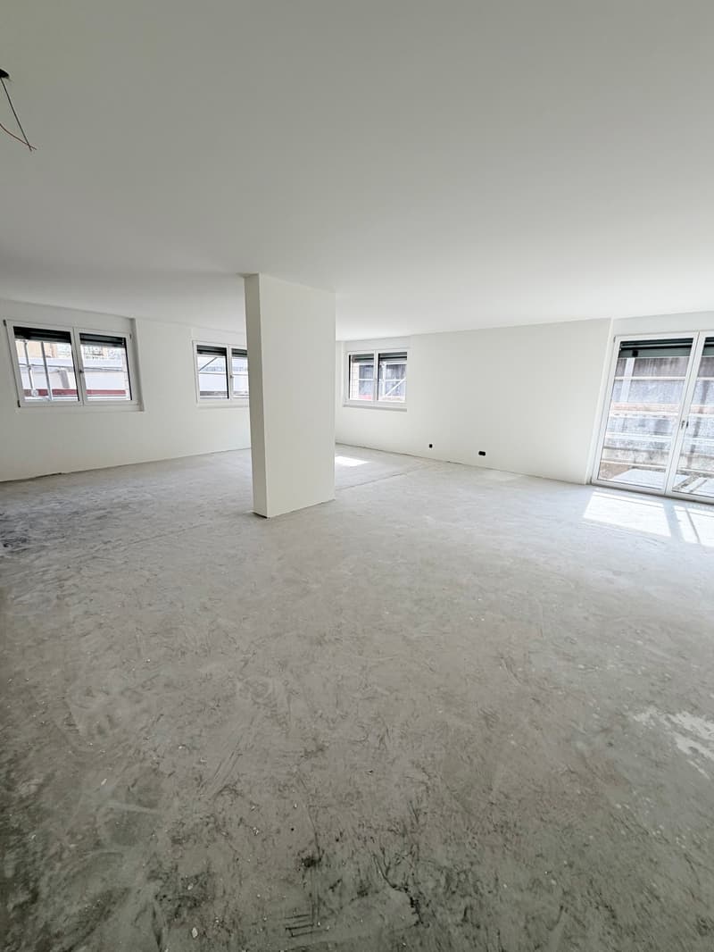 Neubau - Diverse Moderne Büroräume (2)