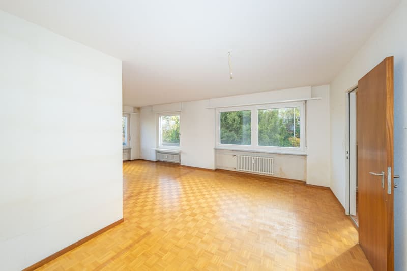 Charmante 3.5-Zimmer-Eigentumswohnung mit Balkon und Tiefgaragenplatz in Binningen (4)