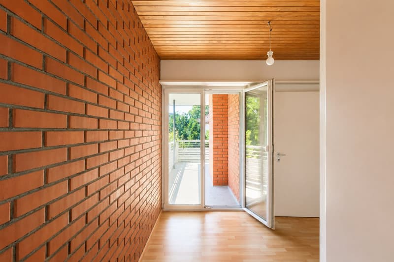 5-Zimmer-Haus mit Garten und vielseitigem Potenzial an begehrter Lage in Binningen (12)