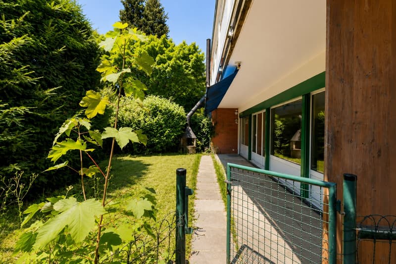 5-Zimmer-Haus mit Garten und vielseitigem Potenzial an begehrter Lage in Binningen (25)