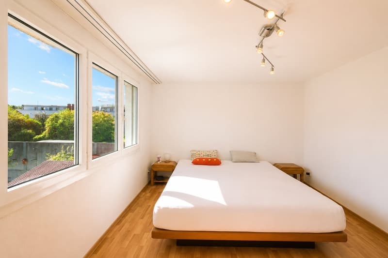 Grosszügiges 5.5-Zimmer-Eck-Einfamilienhaus mit Garten und viel Platz in Pratteln (8)
